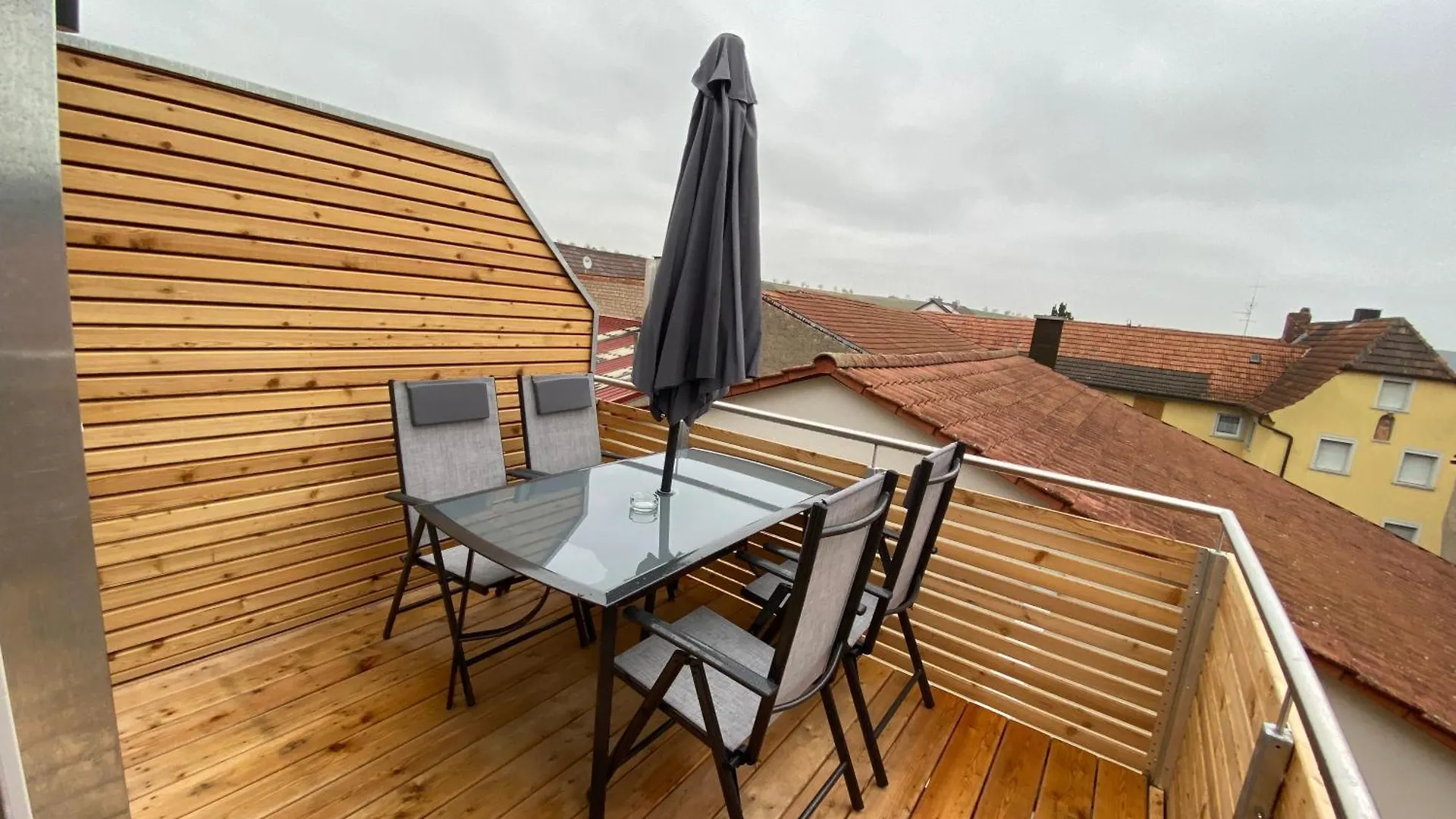 Ferienwohnung Scheuring 2 Og Sued Nordheim am Main Apartment