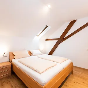  Gasthof Weingut Und Gastehof Borst